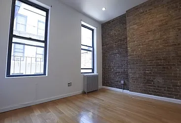 Rented by Piere Michel