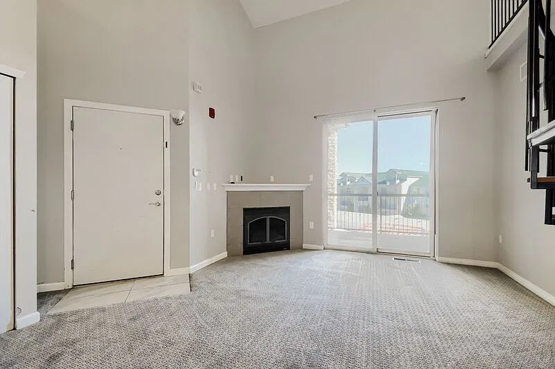 1 bed, 1.0 bath, 900 sqft, $1,700 — Photo 4