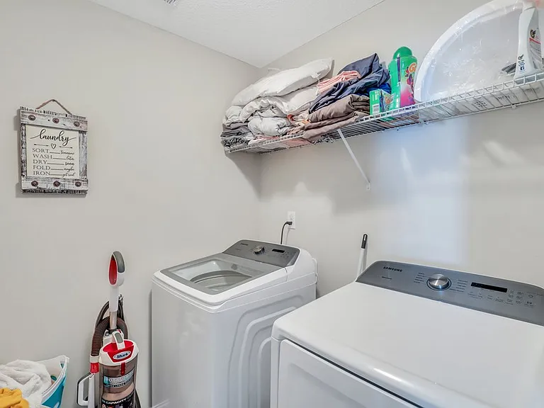 203 Grandview Dr #1 — Photo 13