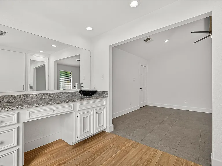 11507 Oak Valley Dr — Photo 33