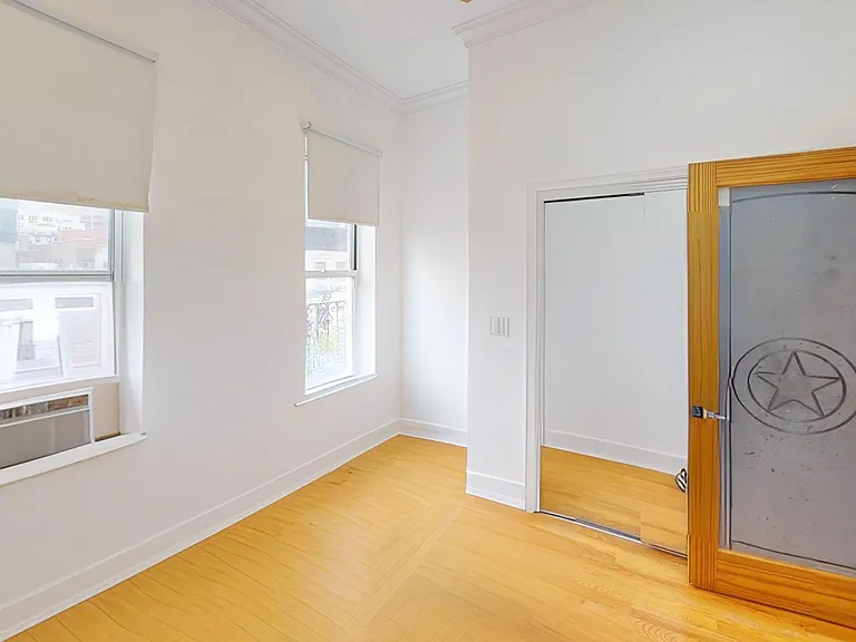 221 E 83rd St #5E — Photo 14