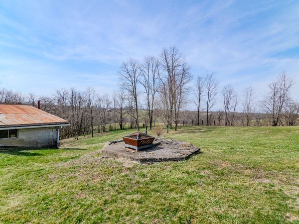 157 Oakland Rd, Mount Olivet, KY 41064