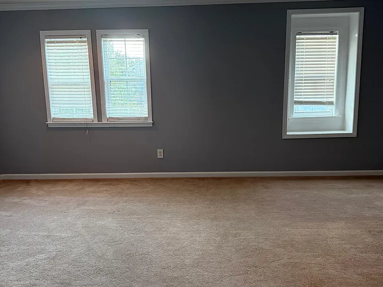 4008 Remington Oaks Cir — Photo 27