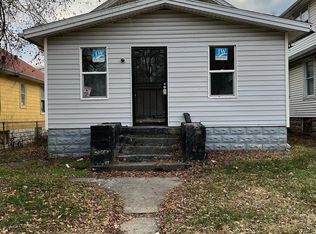 2200 W Krause Ave, Peoria, IL 61605