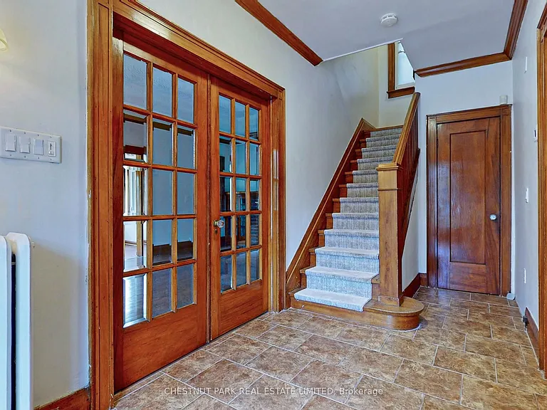 114 Colin Ave — Photo 22
