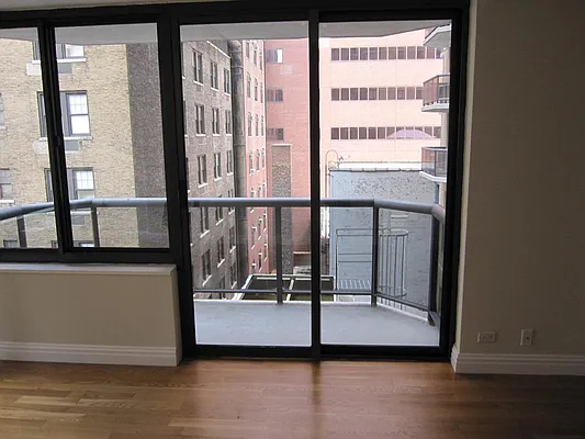 Rented by Stonehenge NYC LLC | media 14