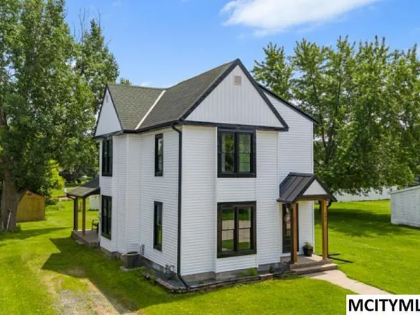 605 S Mill St, Lake Mills, IA 50450
