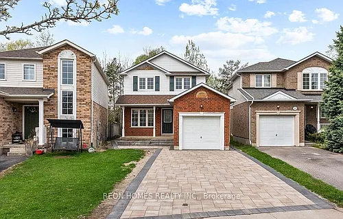 1885 Dalhousie Cres Photo 1