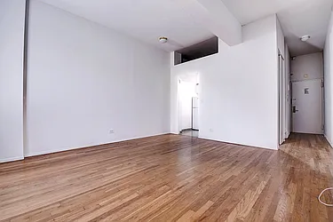 Rented by Urbane Brokerage