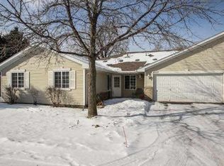 8537 Stratford Ln, Minneapolis, MN 55443