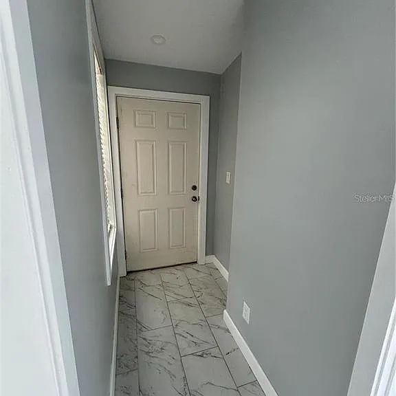 301 W Colonia Ln — Photo 16