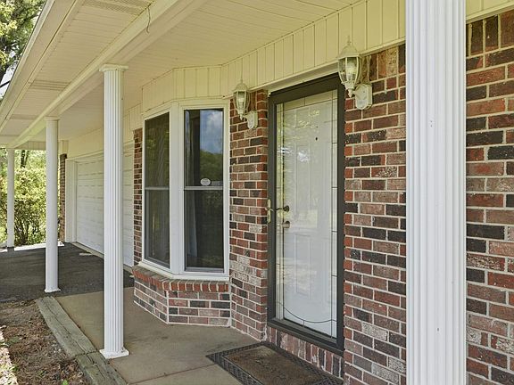 5th image of 6525 Centennial Rd