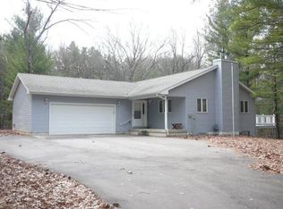 W4611 S Pearl Lake Rd, Redgranite, WI 54970