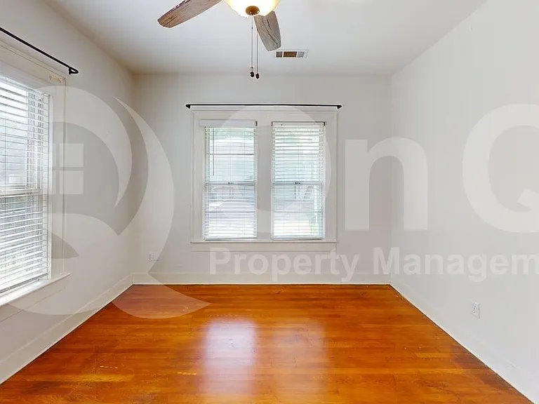 3326 Burlingdell Ave — Photo 8