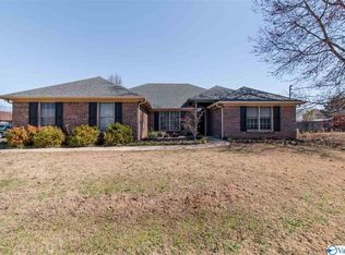 140 Bordeaux Ln, Madison, AL 35757