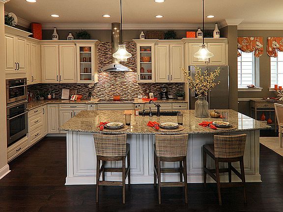 5th image of 1358 Ponce Dr