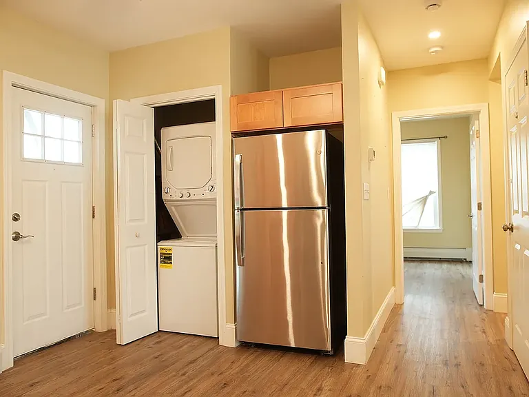 20 Kensington Ave #20 — Photo 3