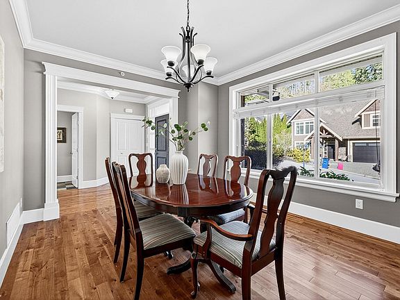 5th image of 13210 Shoesmith Cres #12