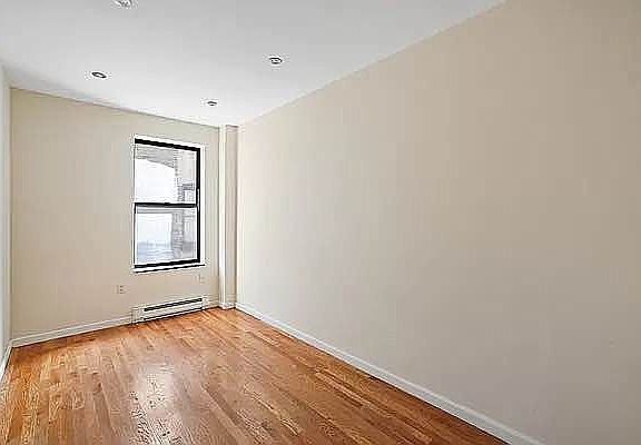 3rd image of 7 W 108th St APT Ll2