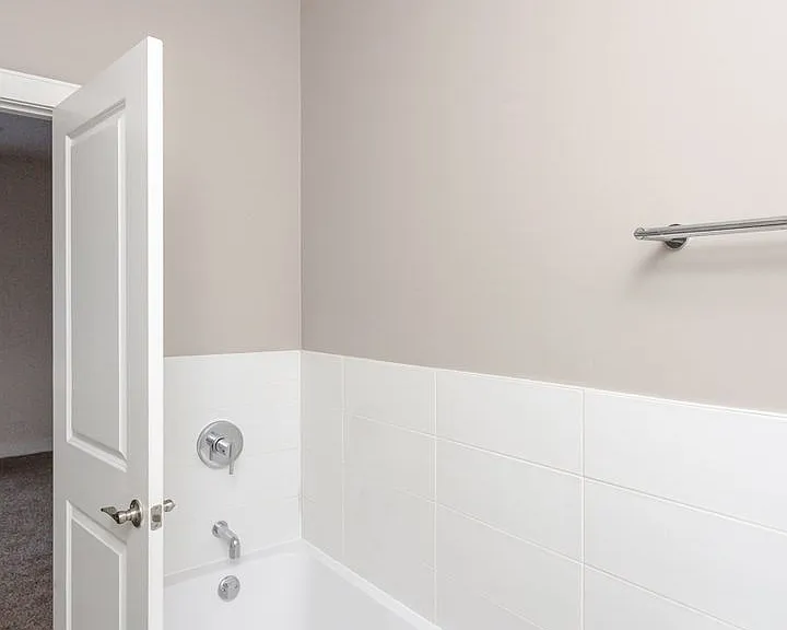 KDG Avondale LLC — Photo 13