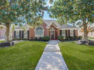 16807 Middle Forest Dr, Houston, TX 77059