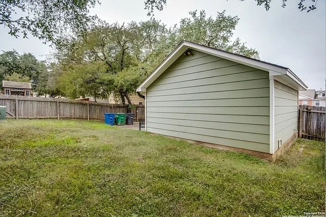 514 Willow Grove Dr — Photo 20