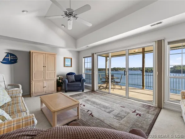 904 E Harbour Towne Dr Unit E, Lake Ozark, MO 65049