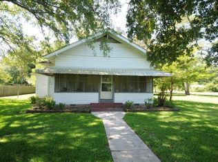 20 E Broad St, Foxworth, MS 39483