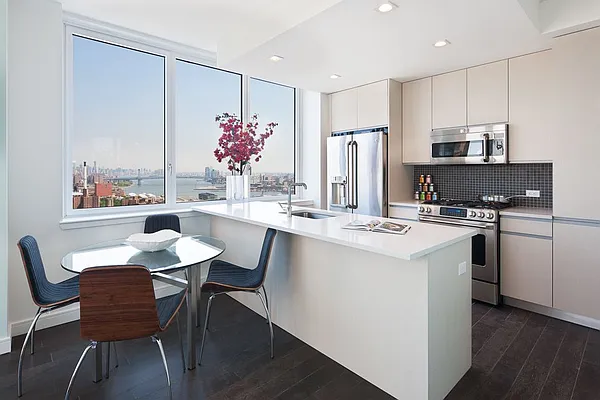 Rented by Bklyn Gold Leasing Office | media 31