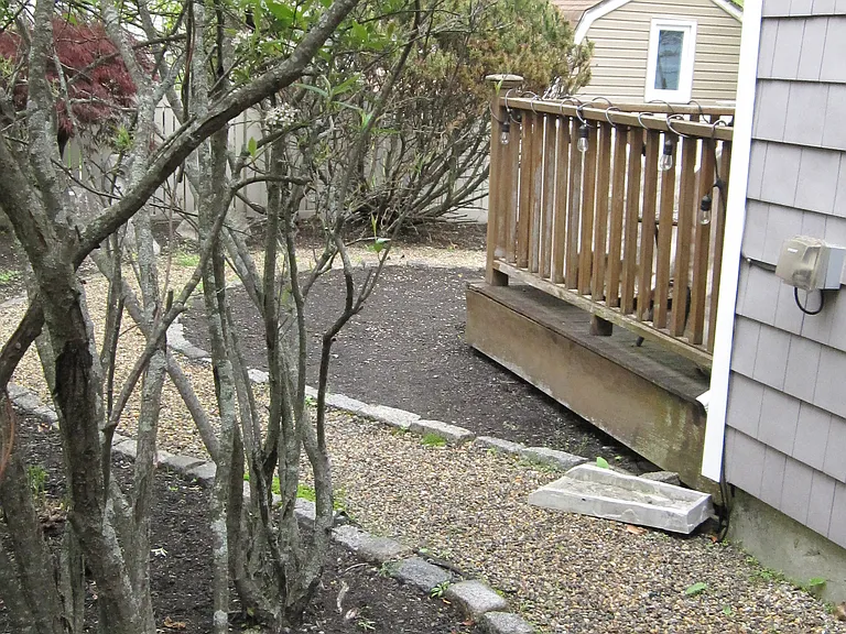 14 Cornelius Way — Photo 3