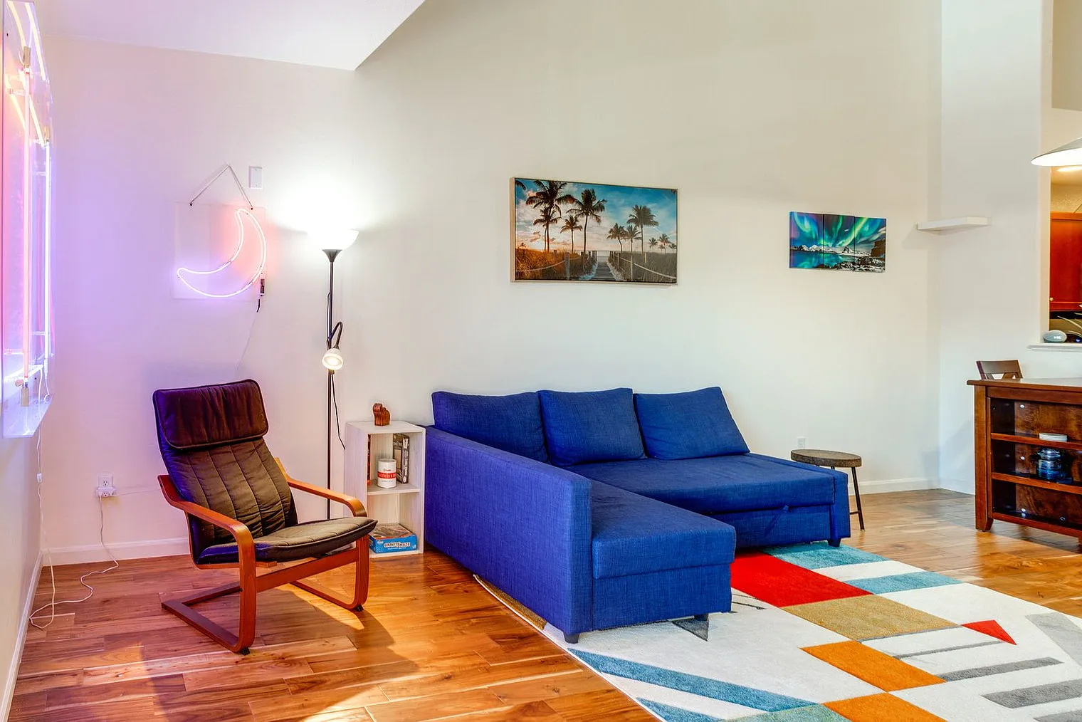 1 bed, 1.0 bath, 1194 sqft, $2,806 — Photo 2
