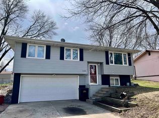 2305 Clearfield Dr, Norfolk, NE 68701