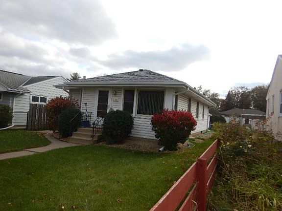 2nd image of 268 Arion St E