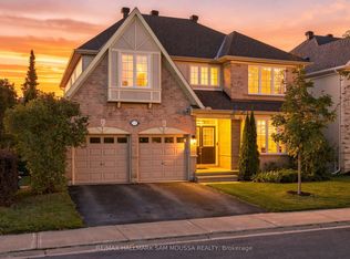 531 Dalewood Cres, Ottawa, ON K2S0L3