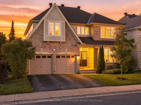 531 Dalewood Cres, Ottawa, ON K2S 0L3