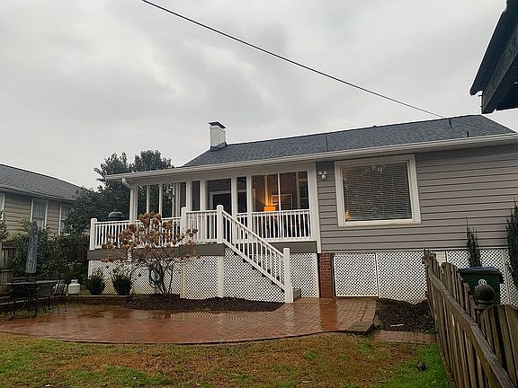 2nd image of 102 Tomassee Ave
