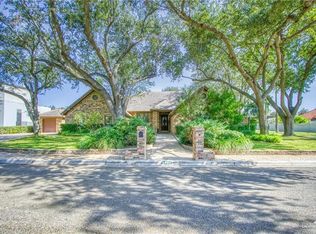 2207 Pecos St, Mission, TX 78572