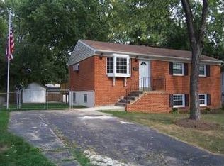 15203 Illinois Rd, Woodbridge, VA 22191