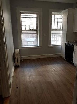2nd image of 11 Park Vale Ave #9