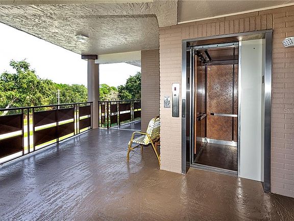 3rd image of 6190 80th St N Unit 407