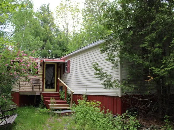 5 Meadow Brook Road, New Portland, ME 04961