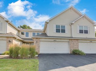 1477 S Candlestick Way, Waukegan, IL 60085