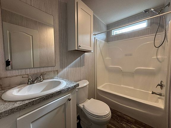 4th image of 250 Cedar Heights Rd #67