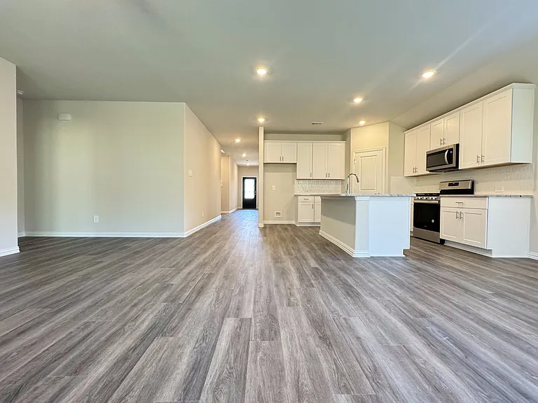 3720 Canyon Dr — Photo 5