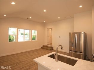 8803 Paso Robles Ave, Northridge, CA 91325