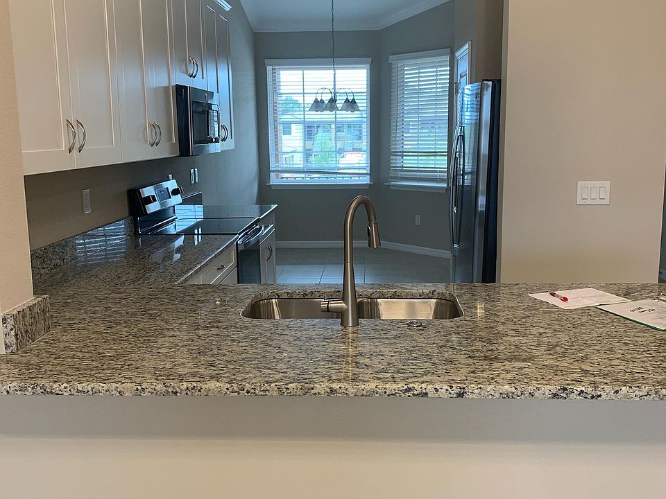 1st image of 12414 Osorio Ct