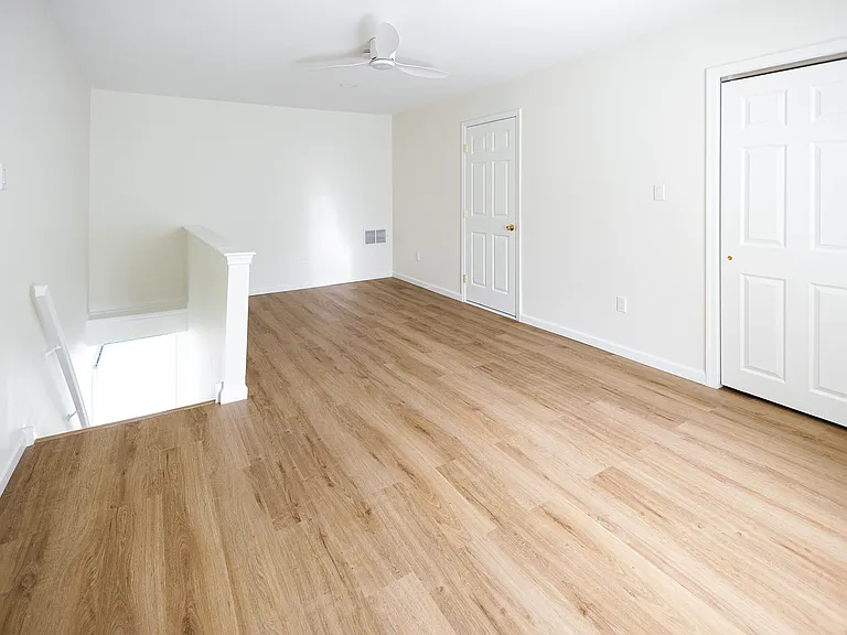 1521 Margaret Ct — Photo 29