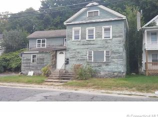 91 Elm St, Winsted, CT 06098
