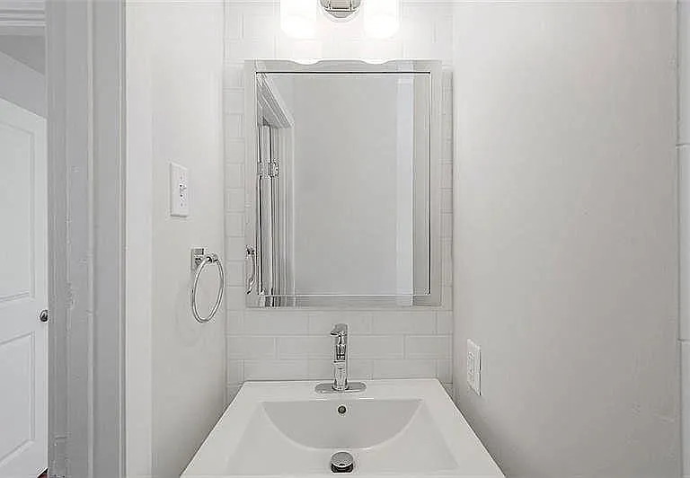 6410 Phillips Ave — Photo 20