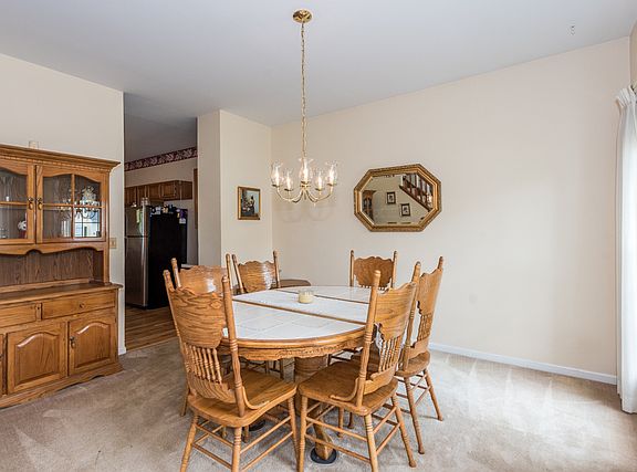 4th image of 2538 Acorn Dr